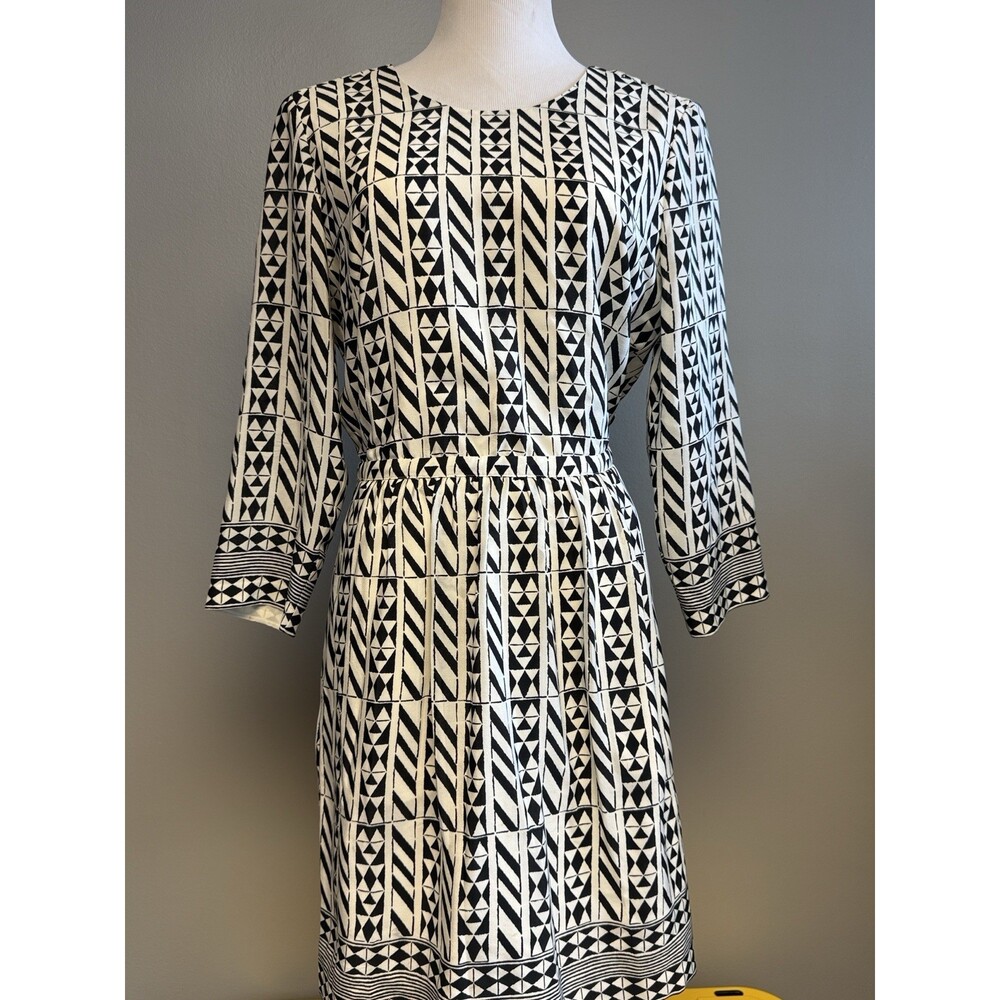 Madewell Silk Geometric Print Dress Size 8 Black White Zip - Picture 5 of 5